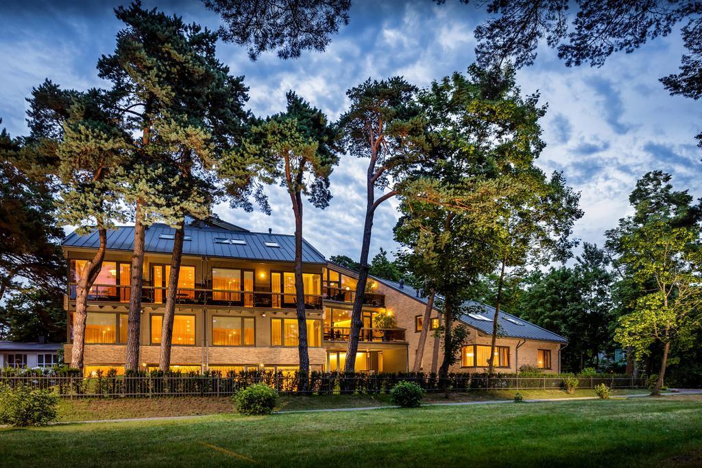 Anbo Vila Palanga Exteriör bild
